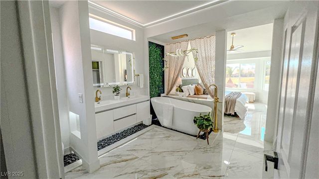 2652 Golfside Drive, Las Vegas, NV 89134