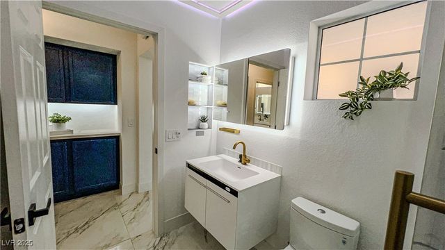 2652 Golfside Drive, Las Vegas, NV 89134