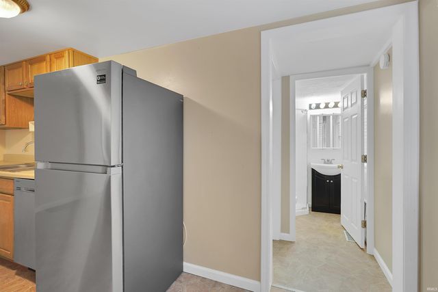 209 N Maple Avenue, Warsaw, IN 46580