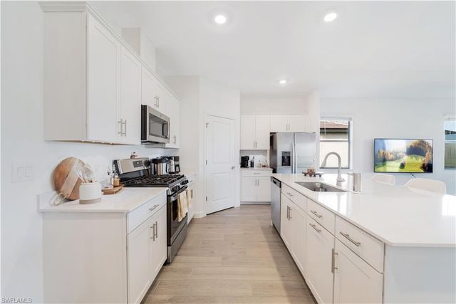 20260 Millrun DR, Estero, FL 33928