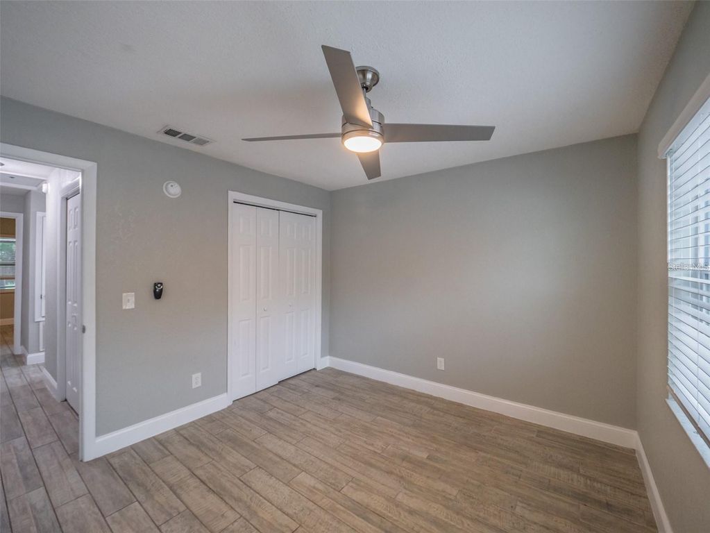 Image 20 of property listing at 2419 RIO PINAR LAKES BOULEVARD, Orlando, FL 32822