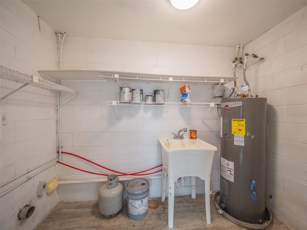 Image 29 of property listing at 2419 RIO PINAR LAKES BOULEVARD, Orlando, FL 32822