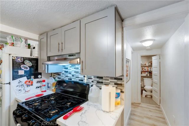310 E Center, Pomona, CA 91767
