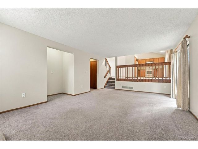 10419 Strasburg Way, Parker, CO 80134