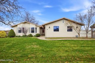 2017 S Washington St, Kennewick, WA 99337