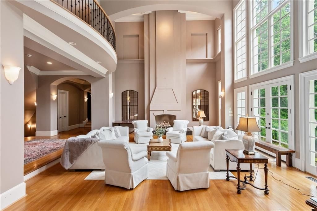 Image 17 of property listing at 15380 Tullgean Drive, Milton, GA 30004