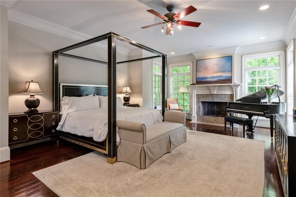 Image 25 of property listing at 15380 Tullgean Drive, Milton, GA 30004