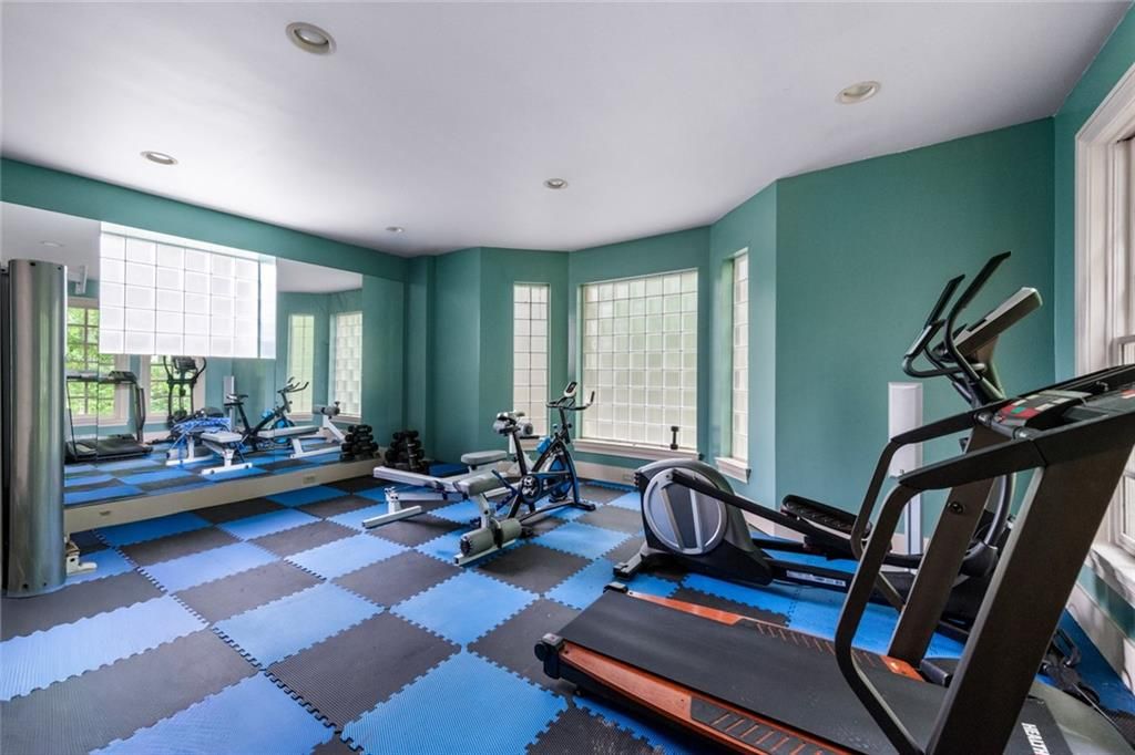 Image 36 of property listing at 15380 Tullgean Drive, Milton, GA 30004