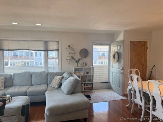 157 Kings Highway L, Milford, CT 06460