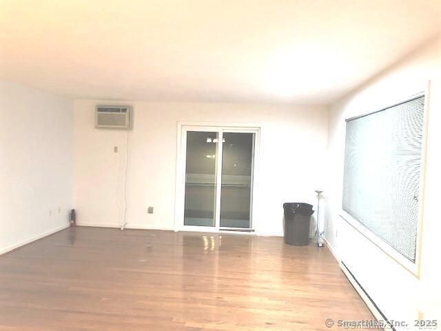 157 Kings Highway L, Milford, CT 06460