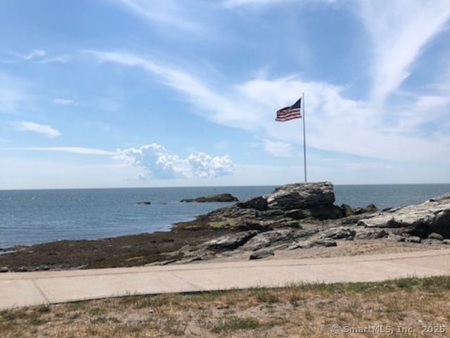 157 Kings Highway L, Milford, CT 06460