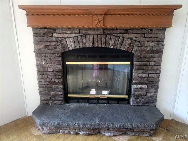 186 Henderson Lane, Brutus, NY 13166