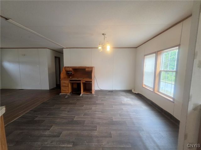 186 Henderson Lane, Brutus, NY 13166