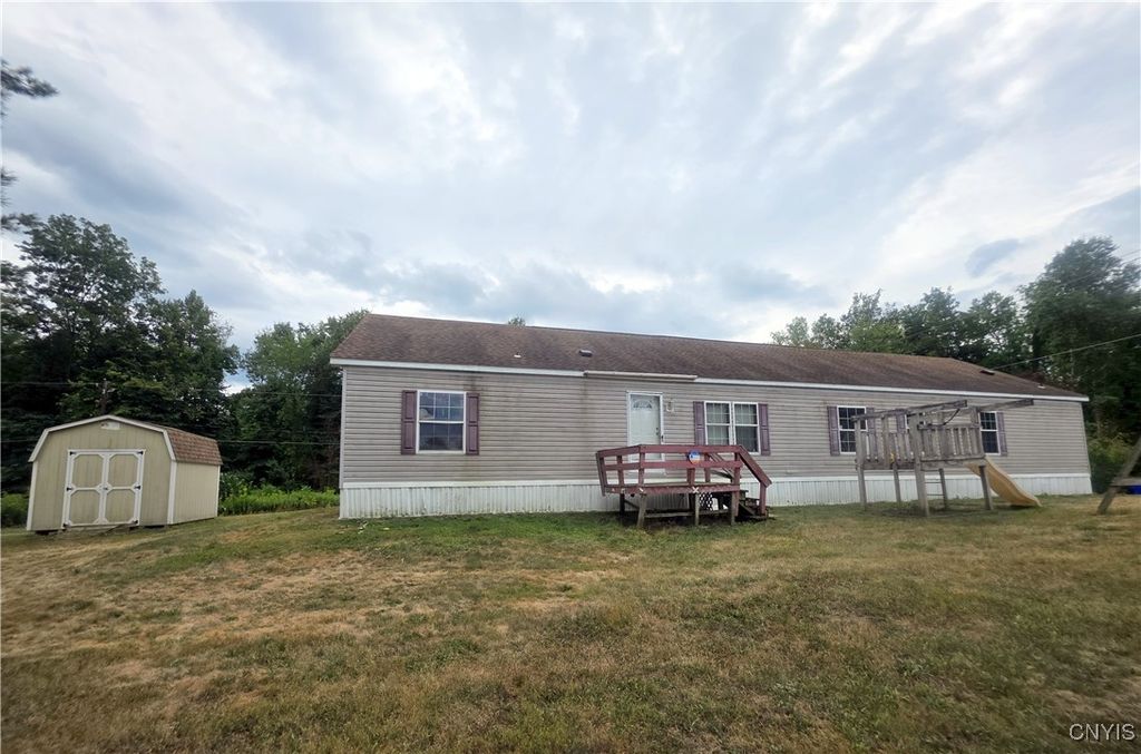 186 Henderson Lane, Brutus, NY 13166