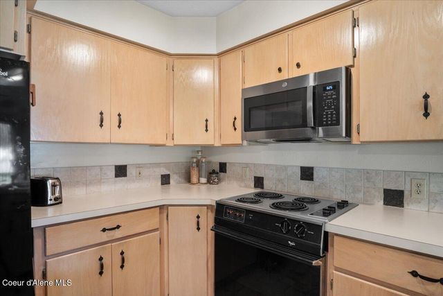 4922 W VILLAGE BLVD, #5, Rathdrum, ID 83858
