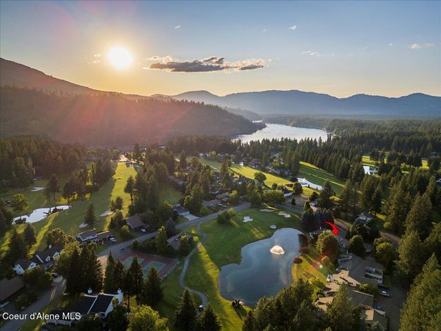 4922 W VILLAGE BLVD, #5, Rathdrum, ID 83858