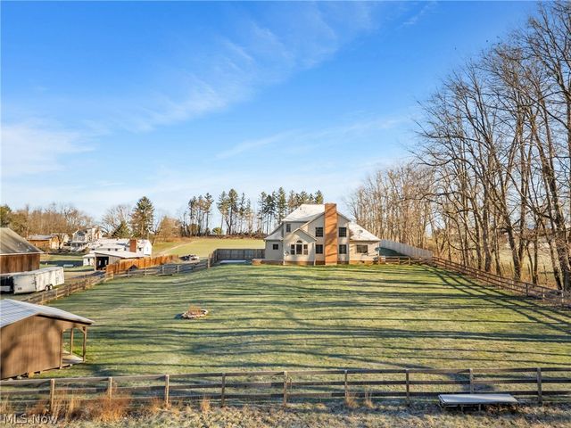 24235 Ridge Road, East Rochester, OH 44625