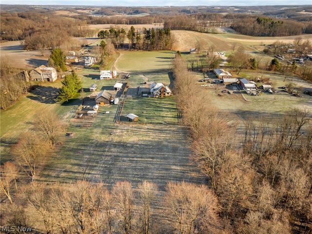 24235 Ridge Road, East Rochester, OH 44625