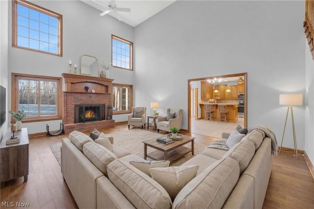 24235 Ridge Road, East Rochester, OH 44625