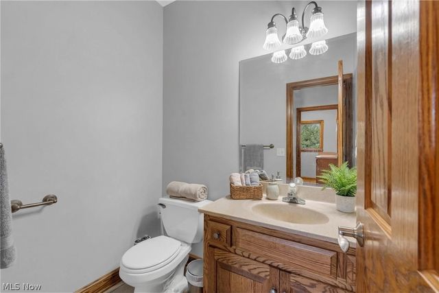 24235 Ridge Road, East Rochester, OH 44625