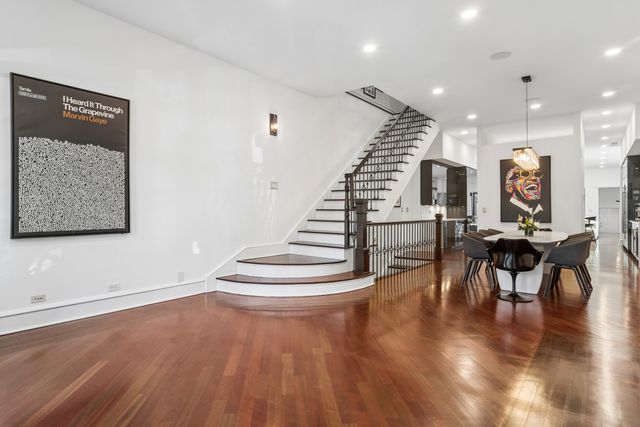 1939 N Bissell Street, Chicago, IL 60614