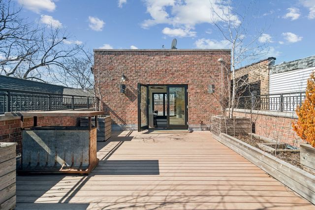 1939 N Bissell Street, Chicago, IL 60614