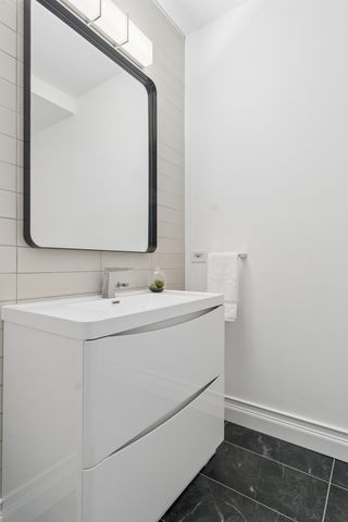 1939 N Bissell Street, Chicago, IL 60614