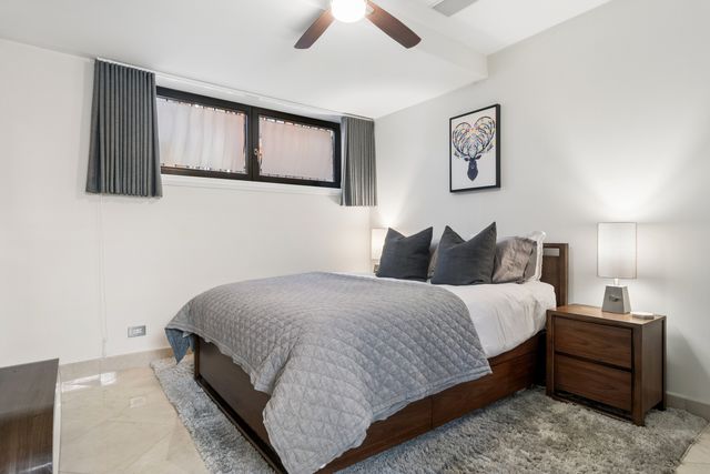 1939 N Bissell Street, Chicago, IL 60614