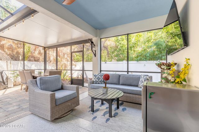 68 Glenview Avenue, Ponce Inlet, FL 32127