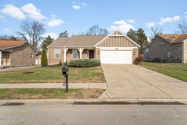 8425 Splendid Pt, Louisville, KY 40229