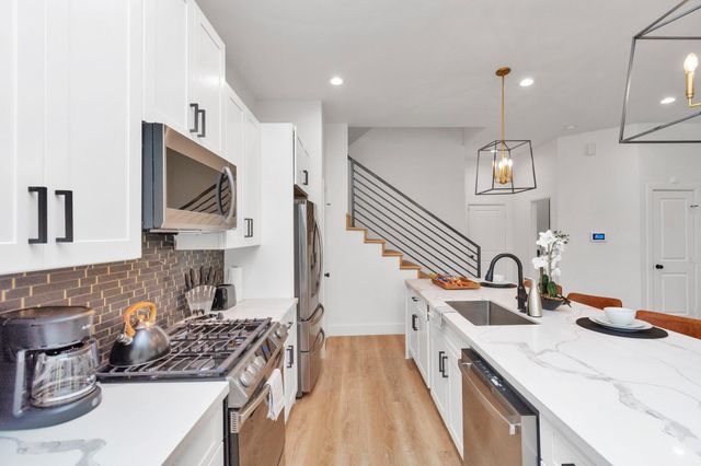 5308 Denmark Street, Houston, TX 77028