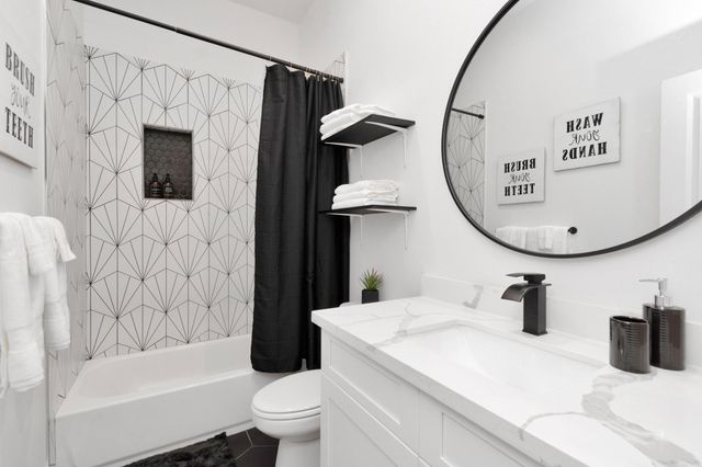 5308 Denmark Street, Houston, TX 77028