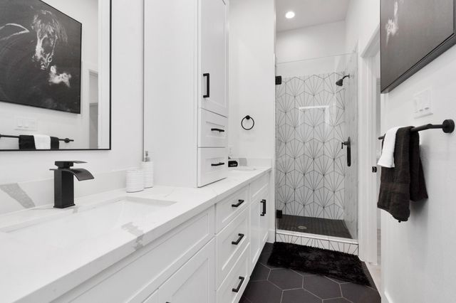 5308 Denmark Street, Houston, TX 77028