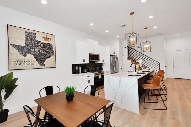 5308 Denmark Street, Houston, TX 77028