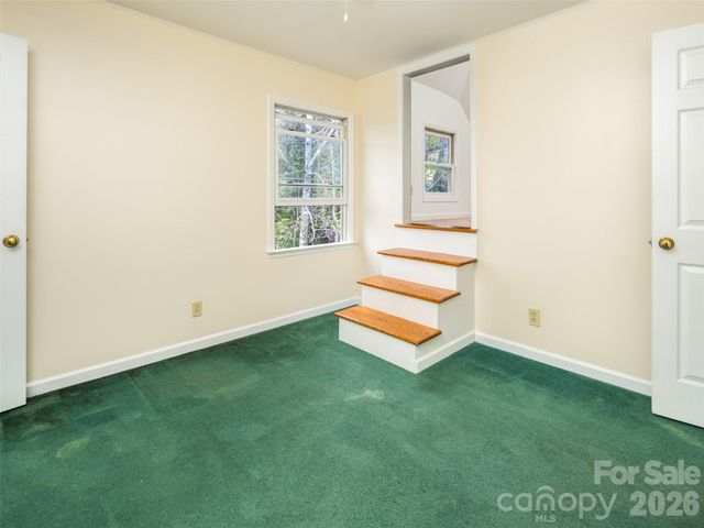 39 Eastmoor Drive, Asheville, NC 28805