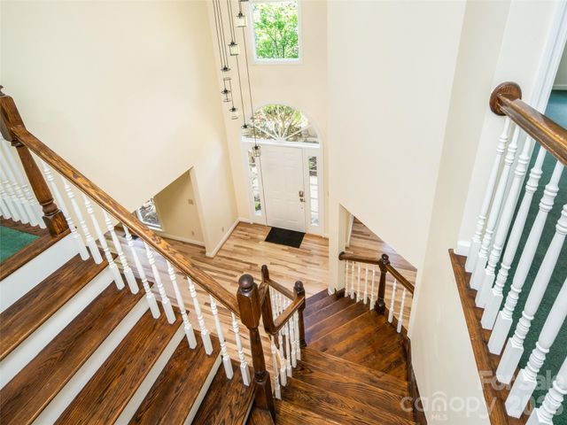 39 Eastmoor Drive, Asheville, NC 28805