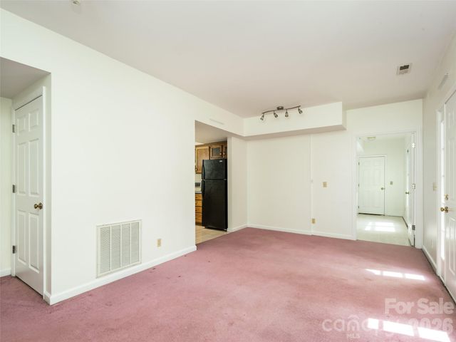 39 Eastmoor Drive, Asheville, NC 28805
