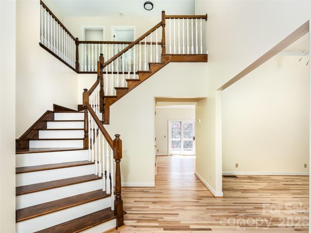 39 Eastmoor Drive, Asheville, NC 28805