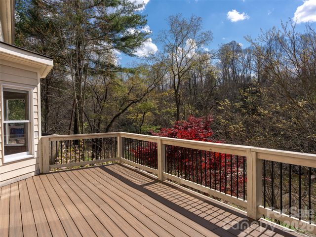 39 Eastmoor Drive, Asheville, NC 28805