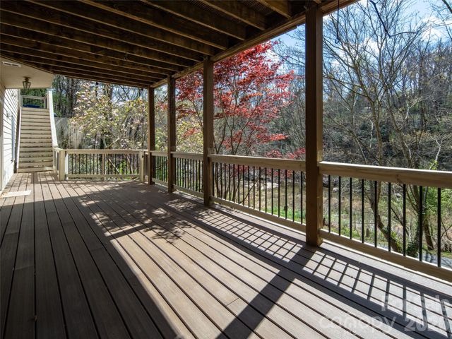 39 Eastmoor Drive, Asheville, NC 28805