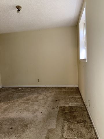 2945 Edge Moor Dr, Nashville, TN 37217