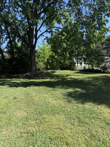 2945 Edge Moor Dr, Nashville, TN 37217