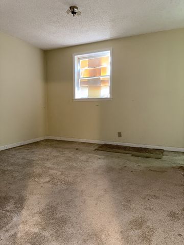 2945 Edge Moor Dr, Nashville, TN 37217