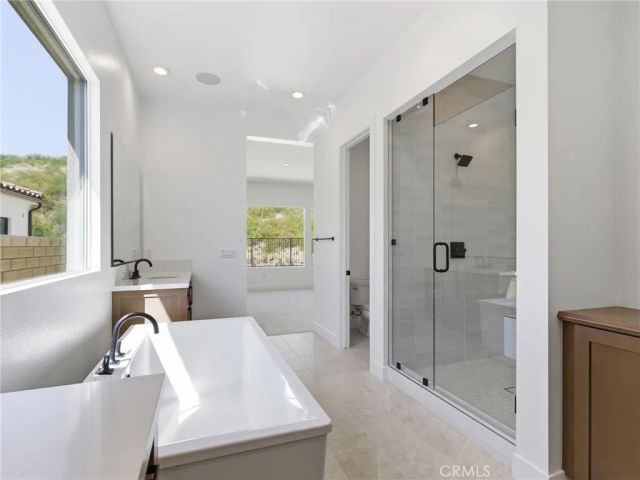 30029 N Avenida Sierra Madre, Valencia, CA 91354