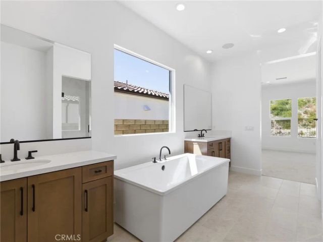 30029 N Avenida Sierra Madre, Valencia, CA 91354