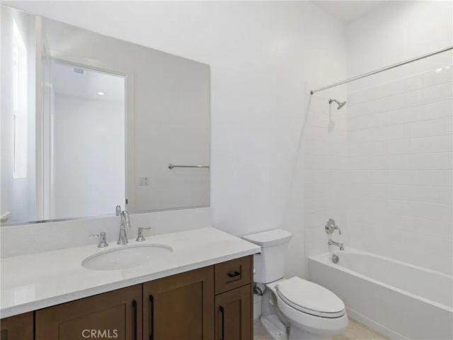30029 N Avenida Sierra Madre, Valencia, CA 91354