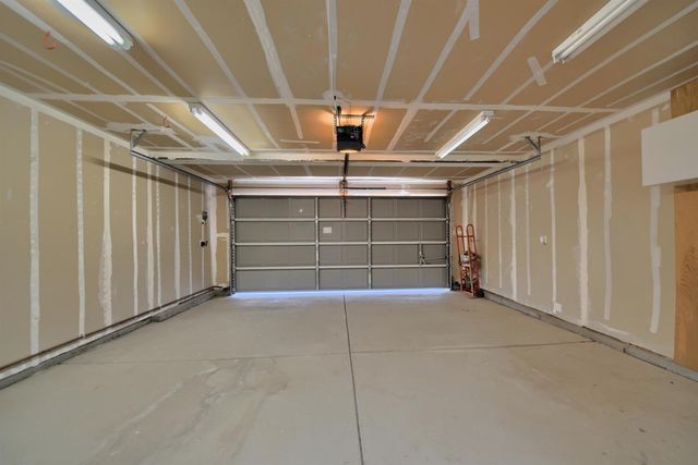 433 Sanderling Dr, Patterson, CA 95363