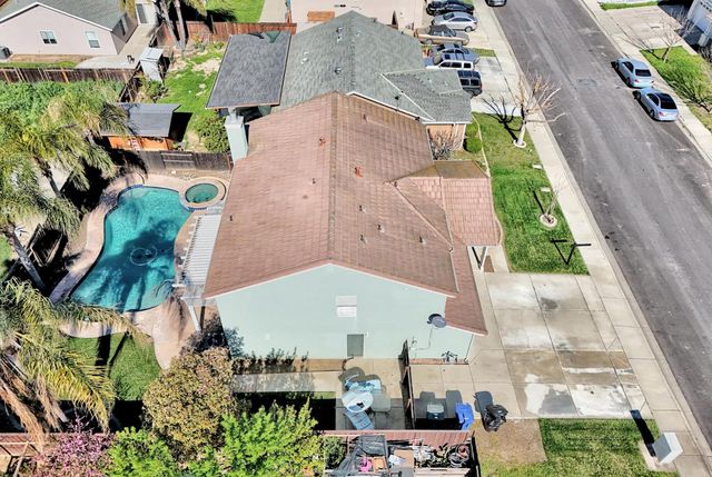 433 Sanderling Dr, Patterson, CA 95363