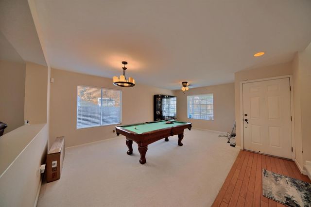 433 Sanderling Dr, Patterson, CA 95363