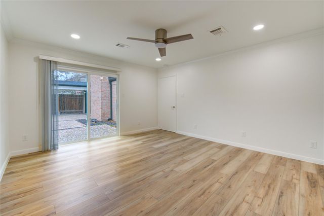 10322 Lynbrook Hollow Street, Houston, TX 77042